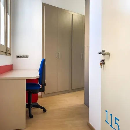 Hostel Leevin