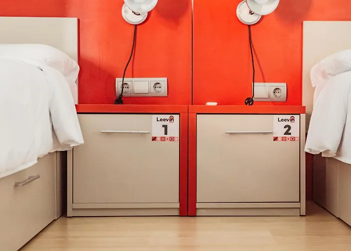 بيت شباب Leevin Stay Hostel *
