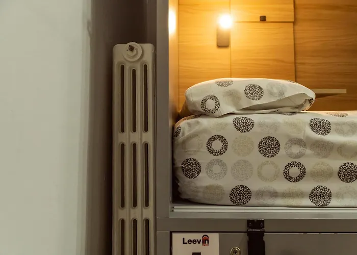 بيت شباب Leevin Stay Hostel *