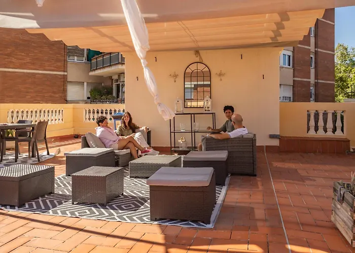 Leevin Stay Hostel بيت شباب