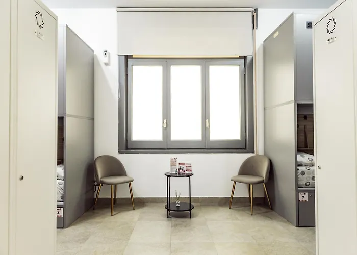 بيت شباب Leevin Stay Hostel
