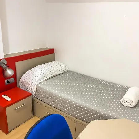 Leevin Student Apartamento *