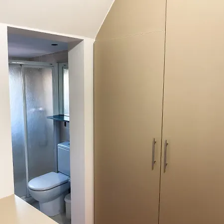 Apartment Leevin Student
